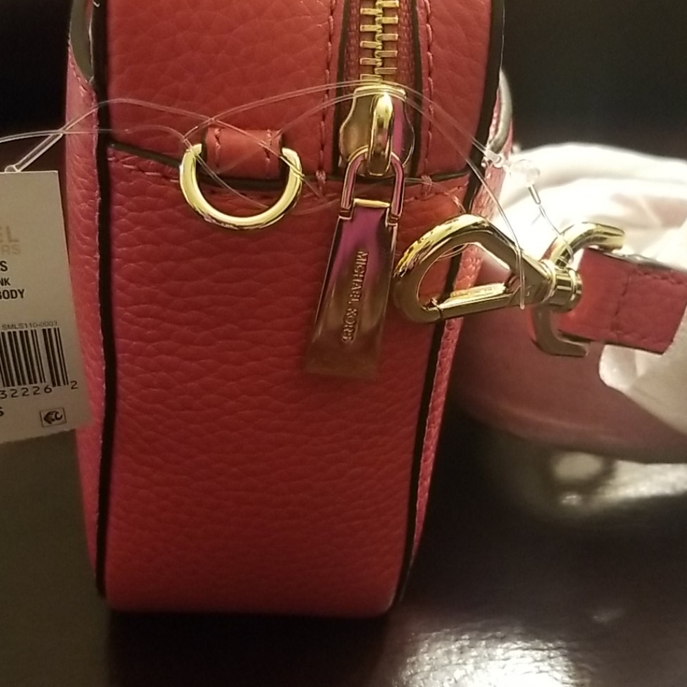 MICHAEL KORS MK PINK GUITAR STRAP MINI CROSSBODY BAG PURSE NWT - Picture 4 of 8